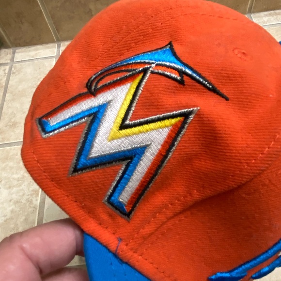 New Era Orange Miami MARLINS Florida Strap Back Baseball Hat MINTY MLB 9Fifty - Picture 3 of 10